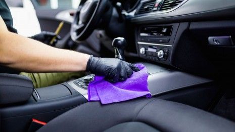 Como te manteres seguro dentro do carro durante a pandemia de Covid-19