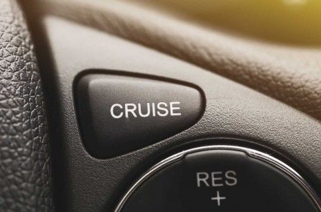 6 dicas para poupar combustível com o Cruise Control