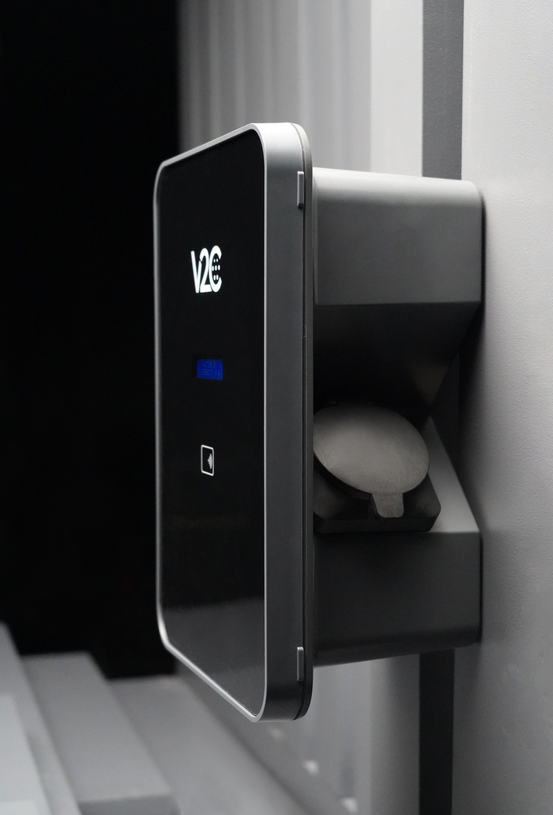 Trydan Pro Trifásico (22KW) con toma y RFID + DC