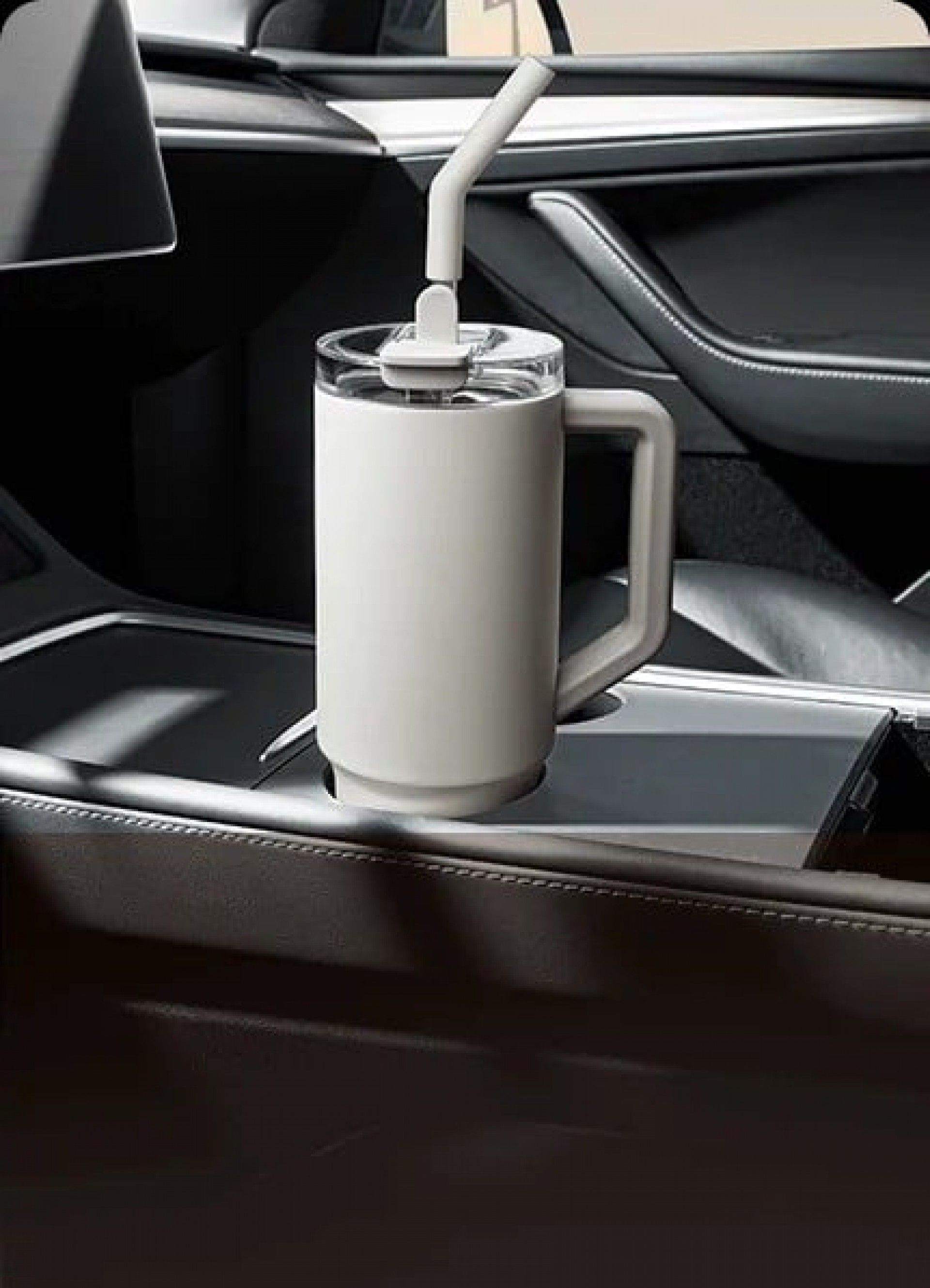 Garrafa Térmica Xiaomi Straw Mug 1L