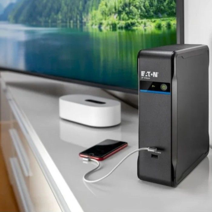 UPS Eaton 3P Ellipse 900VA 540W IEC com USB